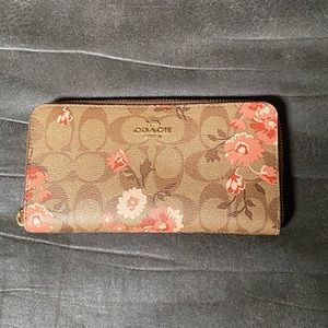 Coach Zip Wallet